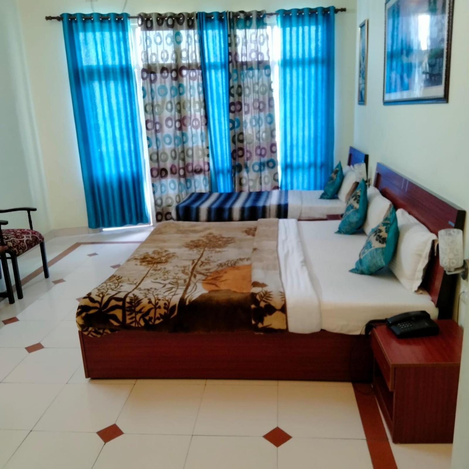 Mid Town Residency Hotel Sundarnagar Ngoại thất bức ảnh